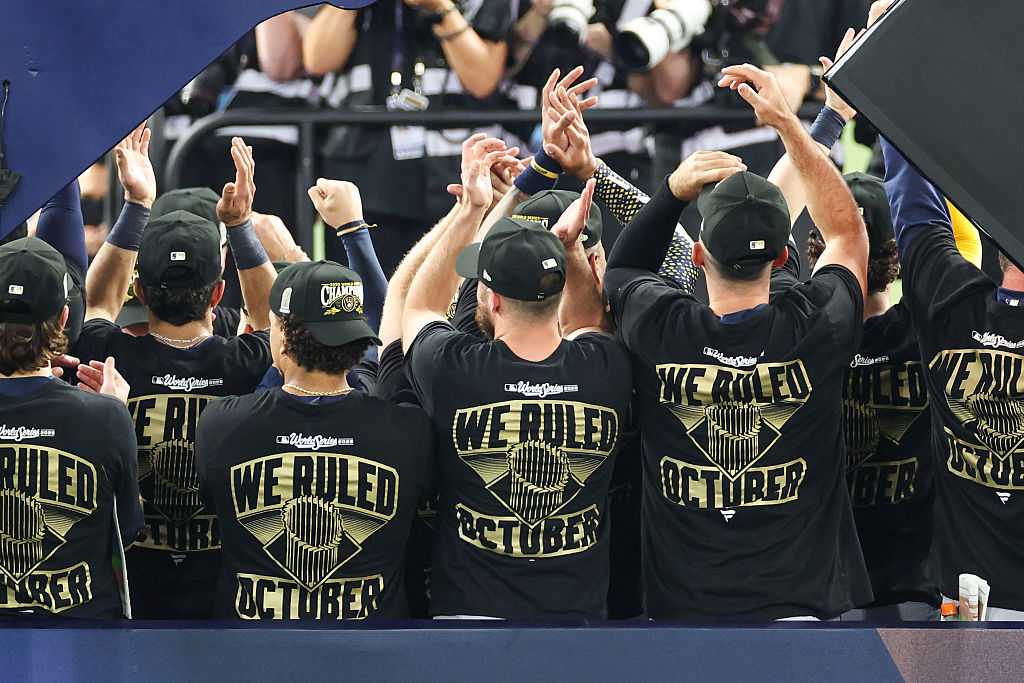 LIST: Where to get World Series gear online and in-person — WISN 12 Milwaukee