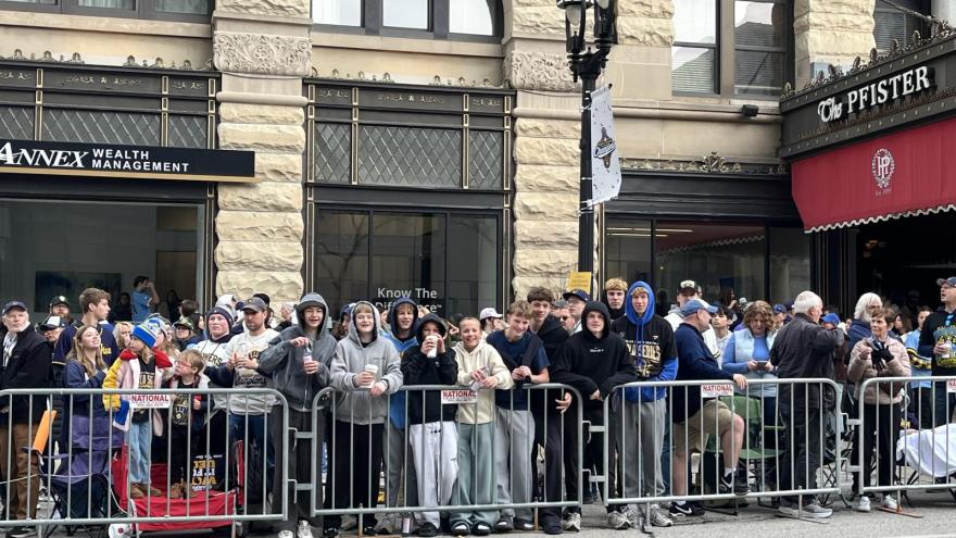 More than 750,000 estimated to have attended Brewers championship celebration — CBS 58 Milwaukee